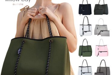 WILLOW BAY DAYDREAMER NEOPRENE TOTE with CLOSURE